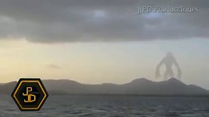 53K views · 1.4K reactions | Giant creature caught on camera. | UFO Aliens Ovni X | Facebook