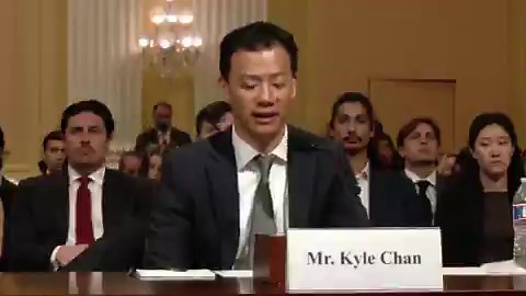 America has the edge in the world’s most powerful AI models, no question. But China is playing a different game: efficiency, scale, and global deployment.@kyleichan from @BrookingsChina explains:"Does winning mean developing the world's most powerful AI models? If yes, then the us has the decisive lead. American ai models are widely recognized as the best in the world on virtually every metric you can think of, from math and reasoning to coding and AI agents, American private companies continue 