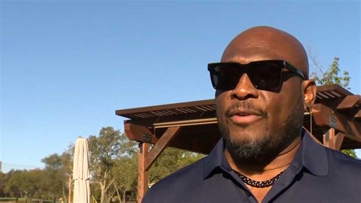 Legendary Sacramento King reveals who he hopes is the glue for a return to the playoffs