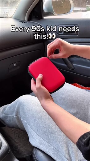 90s Gaming Legacy: Embrace Retro Console Memories