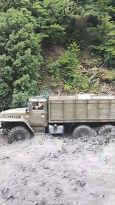 #URAL #6x6 #kamaz #offroad #cross #river #flood | Урал Лесовоз