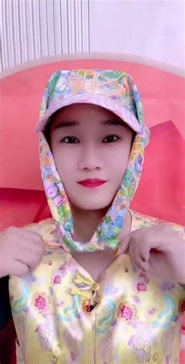 Royal Cloak Hat Style