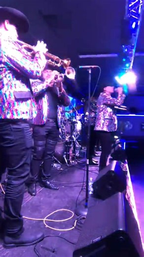 8.1K views · 261 reactions | Desde Concord California... Banda Pequeños Legendarios Mas legendarios que nunca @seguidores avanzamos por todo el estado de California... | Banda Pequeños Legendarios | Facebook