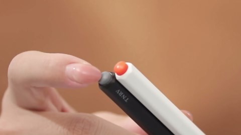 EMR Stylus Remarkable 2 Pen Replacement with Digital Eraser + 5 Tips,Prevent Palm Contact,[4096 Pressure Level].Suitable for Writing on EMR Stylus Screens【Please Check usability】 White