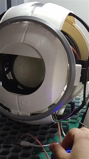 elimde kaldı... animatronik zor işmiş.