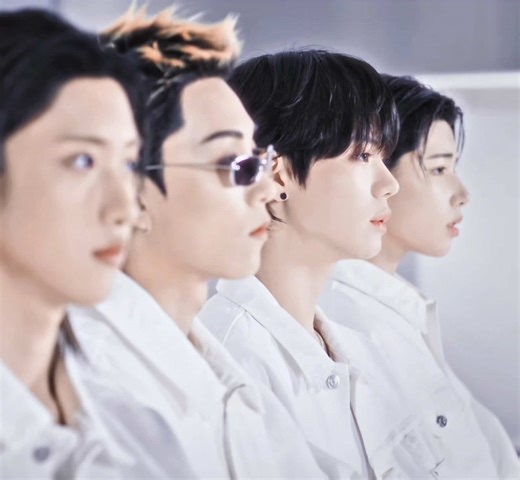 #LNGSHOT ; invitation | FaceTime mv is EVERYTHINGG , I’ve rewatched it at least 10x already , I’ll definitely will keep on editing the mv hehe #lngshot4sh#lngshot4shoit #kpopfyp #kpopedit