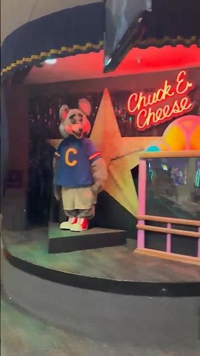Chuck e cheese store tour visalia california |animatronics 3 stage pre 2.0 remodel @ticketmaster1000