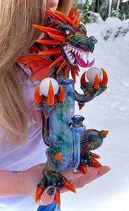 Mike Luna NOW on Talking Out Your Glass podcast Subscribe or listen on Apple Podcasts, Stitcher, Spotify, iHeartRadio or Google Podcasts https://talkingoutyourglass.com/mike-luna/ Born in Torrance, California, in 1978, Luna was raised in Santa Fe Springs until age 15 when he moved to O’Brien, Oregon, to start high school at Illinois Valley High. After high school in 1996, he moved to Los Angeles and began working in automotive retail. By this time older brother, Chris, had already started his jo