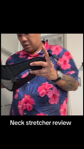 2.5K views · 16 reactions | Neck stretcher review #review #unboxing #neckpainrelief | David Nguyen | Facebook