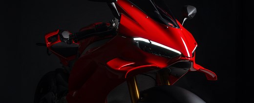 Ducati Panigale V4 MY25 – High-Performance Sport Motorcycle