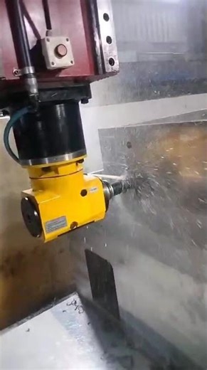 RIGHT ANGLE HEAD-40D- U DRILLING OPERATION ON VMC