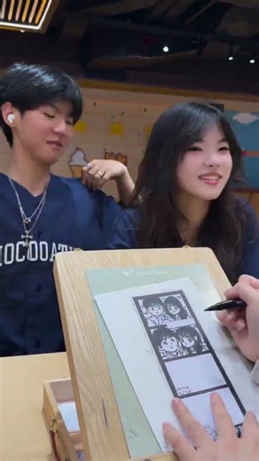 Cute McDonald's Couple Art Date | Live Drawing Challenge | Fun Short Reel🍟| #mcdonaldsart #coupleart