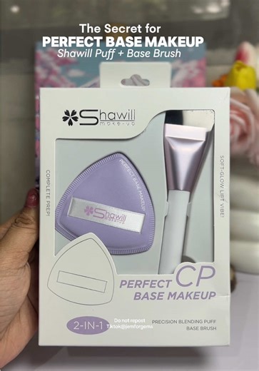 Shawill 2-in-1 puff brush for that seamless base makeup 💜🤍 @shawill_cosmetics #shawillcosmeticsph #makeupbase #makeuptips #foundationbrush #makeuphacks