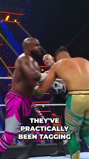 Wrestling Ring Chaos: High Fives, Chemistry, and Unexpected Brawls! (WWE SMACKDOWN: July 12, 2024)