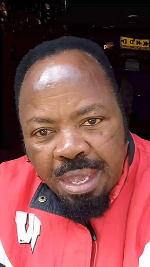APOSTLE JAMES MAINA NGANGA ACHA KUFANYA SARAKASI KANISANI Kanisa ni Chumvi ya Ulimwengu na mnaharibu kwa vituko na sarakasi zenu. Tuambieni Nini lengo la kugaragaza wake za watu chini kwa kigezo Cha kutoa mapepo? Mathayo 5:13 [13]Ninyi ni chumvi ya dunia; lakini chumvi ikiwa imeharibika itatiwa nini hata ikolee? Haifai tena kabisa, ila kutupwa nje na kukanyagwa na watu. | Munishi Faustin Munishi