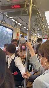 96K views · 947 reactions | 21 Brown Line trains stopped between stations, passengers evacuated https://www.taiwannews.com.tw/news/5135857 | Taiwan News | Facebook