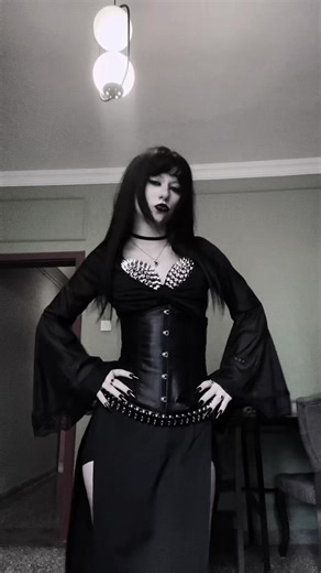 Exploring Gothic Style and Fashion in Music