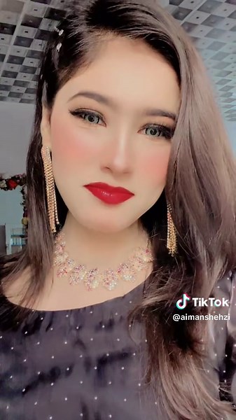 Aiman Shehzadi: Perfect Moments Captured