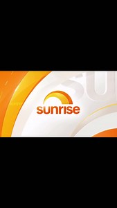 Loved chatting with David Woiwod @dawoiwod and Edwina Bartholomew @edwina_b on Sunrise on New Year’s Day 🤍 New Year’s resolutions don’t usually fail because you’re lazy or unmotivated. They fail because your brain is tired, overloaded, and trying to keep you safe. The start of a new year acts like a shared reset cue. Not magic. Not willpower. Just a moment where our brains are more open to reflection, learning, and small change. If this year feels less like “do more” and more like “understand m