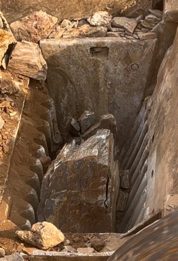 Rock Crushing Therapy Techniques Explained