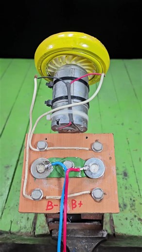 The Mechanism of Left/Right Turn Switches #creatorsearchinsights #science #usa #homeexperiments #experiment