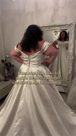 Wedding Dress Shopping Tips for Plus Size Brides
