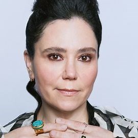 Alex Borstein | Keynote Speaker | AAE Speakers Bureau