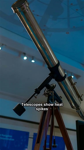 Why the Moon Suddenly Flashes #moon #meteoroid #lunarimpact #astronomy