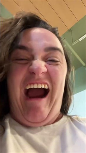 Its giving road runner 🤣 #comedian #relatable #funny #roadrunners