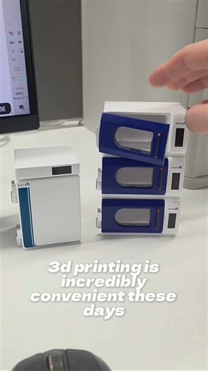 Have you ever seen such a tiny shaker?