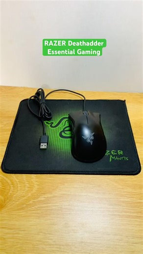 ￼RAZER Deathadder Essential Gaming Wired Mouse with 6,400 DPI Optical Sensor Black/White