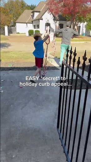 Christmas outdoor yard decorations easy Christmas decorating ideas for the front yard candy cane