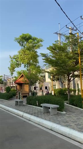 កក់ត្រឹម5% 🎊ក្លាយខ្លួនជាម្ចាស់ផ្ទះក្នុងក្ដីស្រមៃ🏡គម្រោងបុរី លីម ឈាងហាក់ កាដាវីនថោនខាងកើត ✨កក់ភ្លាមចំណេញភ្លាម! ▶️ចូលរួមជាមួយយើងខ្ញុំតាមរយៈ 𝐓𝐞𝐥𝐞𝐠𝐫𝐚𝐦 𝐂𝐡𝐚𝐧𝐧𝐞𝐥:https://t.me/kadawindevelopment ☎️ទំនាក់ទំនងប្រឹក្សាយោបល់ជាមួយផ្នែកលក់ 📞092 81 41 21 📞086 81 41 21 📞031 881 41 21 📍ទីតាំង : ផ្លូវមហាវិថី30ម៉ែត្រ(រុក្ខវិថីអង្គរ) ភូមិឡកំបោរ សង្កាត់ស្វាយប៉ាក ខណ្ឌឬស្សីកែវ រាជធានីភ្នំពេញ។ 📍 https://maps.app.goo.gl/kxR5TiRqKH7rb4fPA សាងសង់គេហដ្ឋានដោយផ្ទាល់ជាមួយកាដាវីន #KadawinTown #KadawinTown