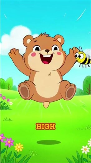 Bear Chasing Honey! 🍯 #Bear #FunnyBear #Honey