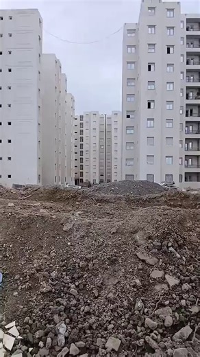 C’est des constrution en Algérie pas en Burkina 🤡🤡