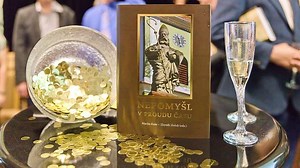 VIDEO, FOTO: V Nepomyšli byla sláva. Křtila se tam nová kniha