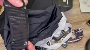 📦 Unboxing the brand new Endura Women’s Pro SL bibshorts. Packed with loads of useful features like a drop waist for speedy stops 🚽 and seam free grippers that sit on your legs oh-so-comfortably 👌🏻 | Chain Reaction Cycles