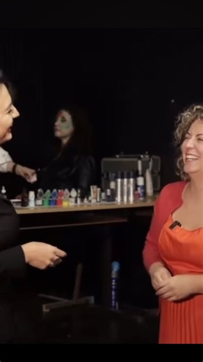 Iris Canaj on Instagram: "Po ç’na duhet arti aman?!?! 😏 Ndonjëherë në art themi me humor, gjëra shumë të rëndësishme dhe serioze… 💭 Je dakord? Intervista e plotë në youtube : ▶️ https://youtu.be/ZTT-lt4wWZc?si=5innwZMbBXuAf3yD #art #importance some #arguments #vaqarr #tirana #albania #halloween #artists #talk #tv #interview #dj #music #electronic #hiphop #makeup #fashion #thème #artistic #event #promote #location #urban #rural #area #social use #technology #development as a tool #architecture 