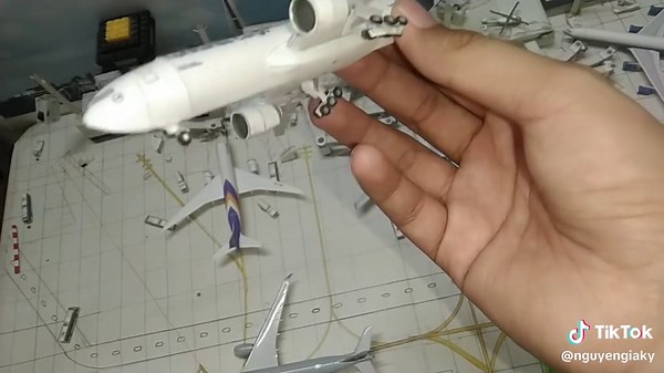 Create Your Own Lufthansa B777F Paper Airplane