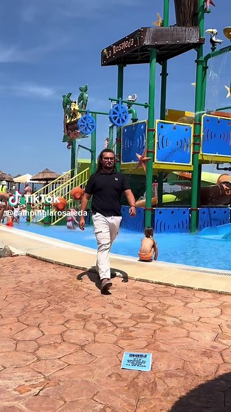 La Rosaledas: La Fiesta No Para