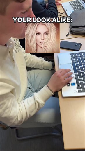 Autismklassen look alike