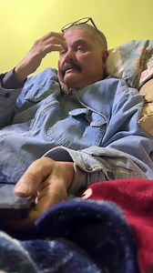 304K views · 10K reactions | AHORA EL VA ESCRIBIR UN LIBRO  | Tumbate ese rollo con Kiko | Facebook