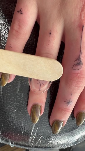 Unique Finger Tattoo Designs | Trendy Finger Ink Ideas