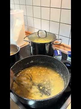Rahmgeschnetzeltes aus Hähnchen mit Champignons und Reis.🍗🍄‍🟫🍚