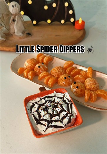 🕷️🍊 Little Spider Dippers! I took little Cuties oranges and turned them into cute little spiders! 🕷️ I made a spiderweb dip with cool whip and Hersheys syrup for the perfect spooky treat! 🍫 They turned out SO cute and would be perfect for a Halloween party, spooky snack, or fun Halloween treat for the kids! 👻 Save this one to make later! 🖤 #motherhood #halloweenfood #halloweenideas #halloweensnacks #moms