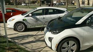 DOJ probing whether automakers violated antitrust rules with California agreement