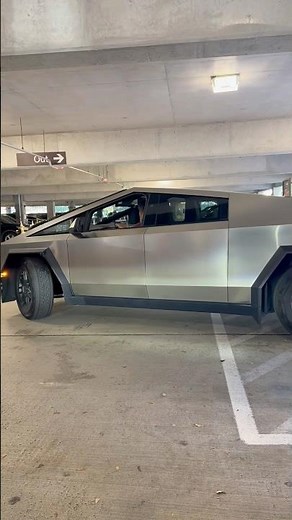 Cybertruck full self drive testing. Finally driving a Tesla Cybertruck and testing FSD on real roads