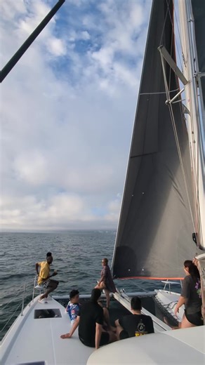 what a great way to end the week with friends, co-workers or family! Saling at the sunset in Los Angeles ! We have a range of boats and yachts from 38' to 72' from Marina del Rey to San Diego! Comes with an experienced and friendly a captain! #sunset #teambuilding #sailing #marinadelrey #boatcharter @West Coast Multihulls