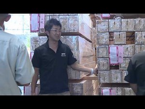 賑わう製品市場