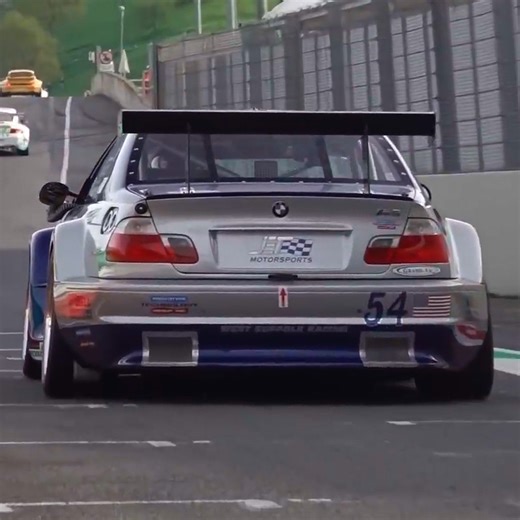 Wait until you hear the onboard footage! Listen to the raw V8 sound of the iconic 2001 BMW M3 E46 GTR Grand-Am racecar😍 | NM2255